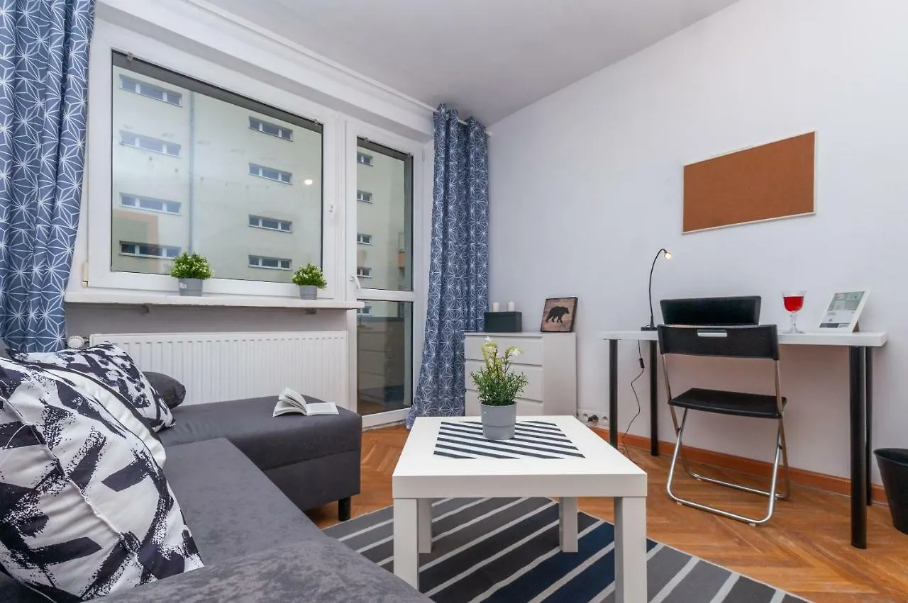 Privatunterkunft Little Home - Chmielna 34 Warschau